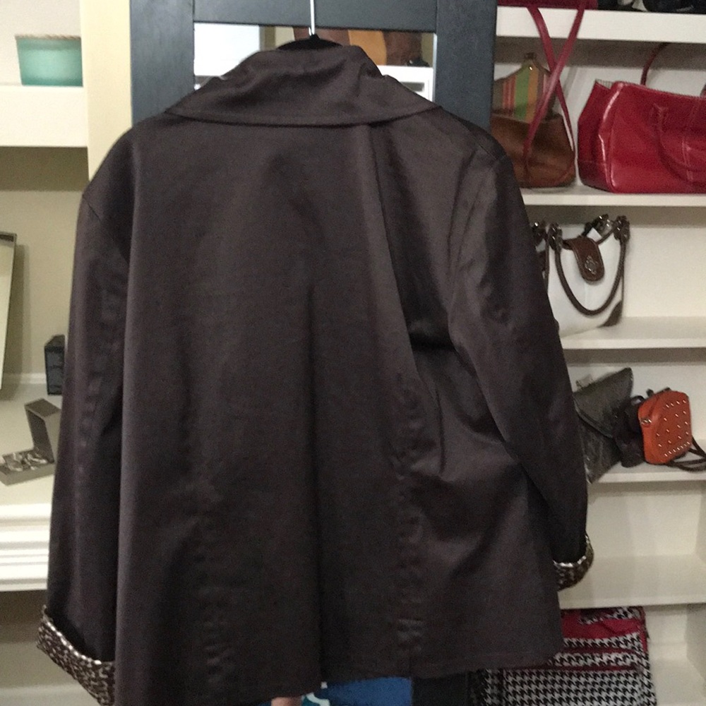 Jacket - Picture 5 of 5